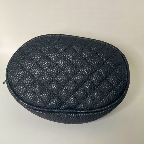 Icing Crossbody/Waist Bag Black - Picture 1 of 7